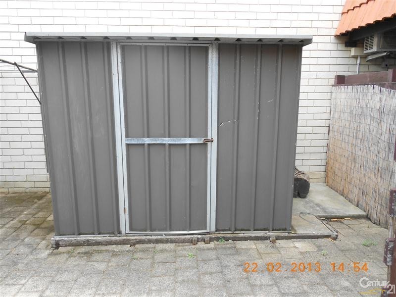 18/13 Merope Close, Rockingham WA 6168