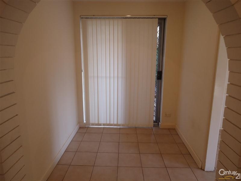 17 Palamuna Court, Hillman WA 6168