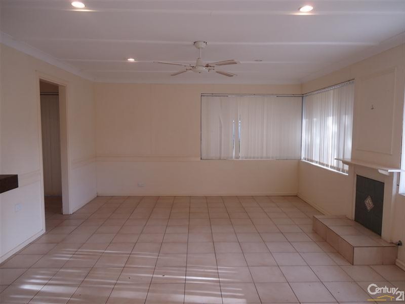 17 Palamuna Court, Hillman WA 6168