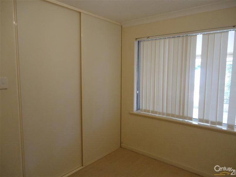 17 Palamuna Court, Hillman WA 6168