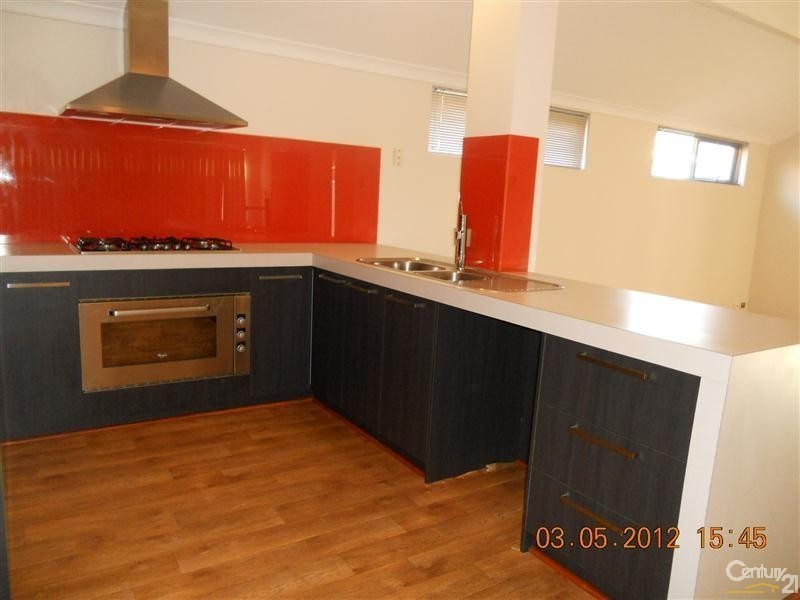 4 Rhapsody Close, Shoalwater WA 6169