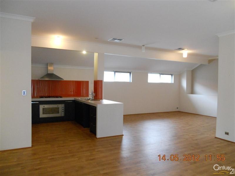 4 Rhapsody Close, Shoalwater WA 6169