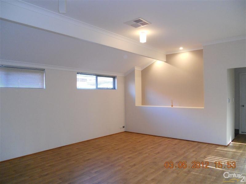 4 Rhapsody Close, Shoalwater WA 6169