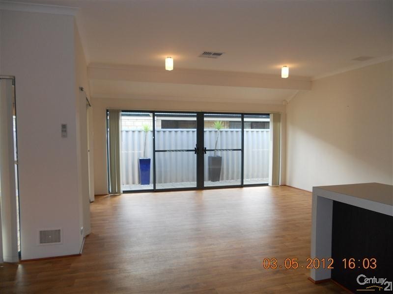 4 Rhapsody Close, Shoalwater WA 6169