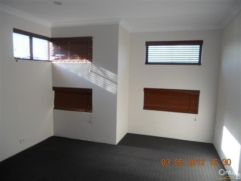 4 Rhapsody Close, Shoalwater WA 6169