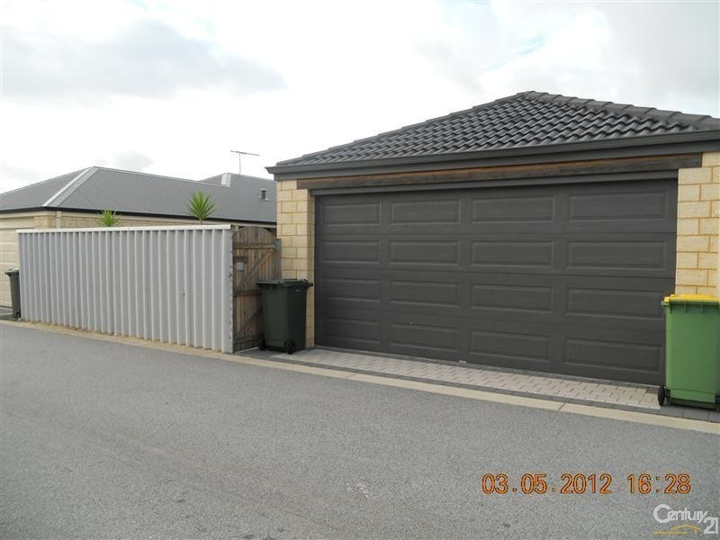 4 Rhapsody Close, Shoalwater WA 6169