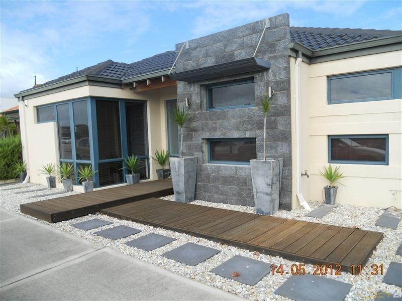 4 Rhapsody Close, Shoalwater WA 6169