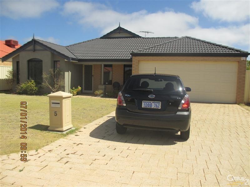5 Tarcoola Way, Secret Harbour WA 6173