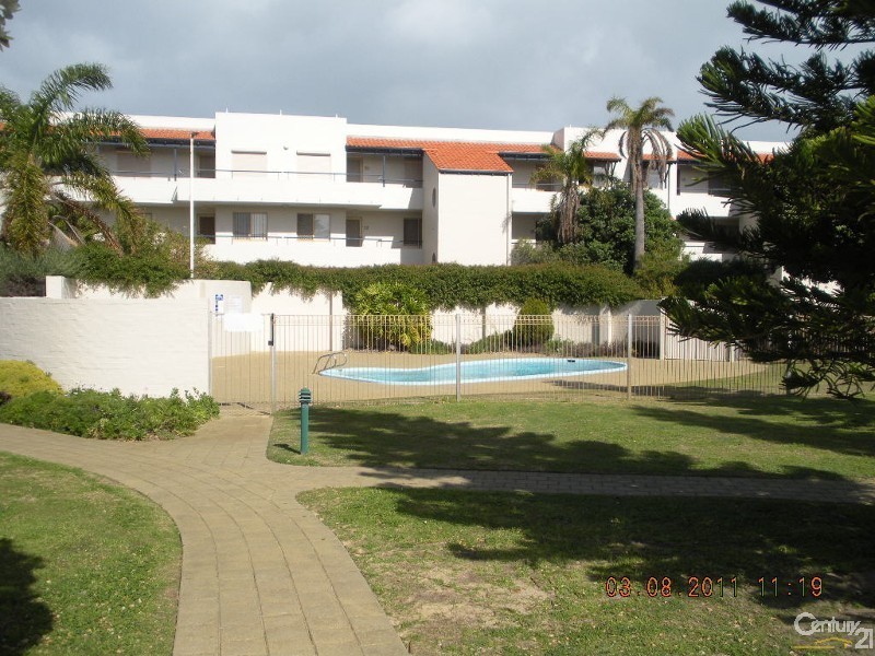 8/436 Safety Bay Road, Safety Bay WA 6169