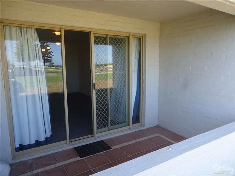 8/436 Safety Bay Road, Safety Bay WA 6169