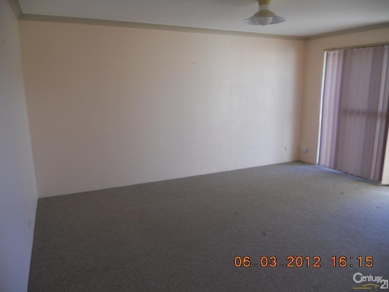 6/8 Merope Close, Rockingham WA 6168