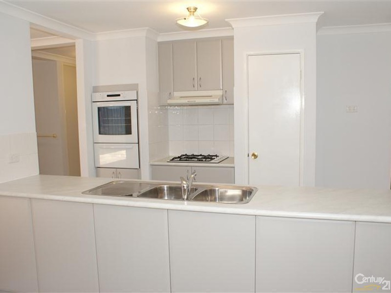 22 Sennet Lane, Warnbro WA 6169