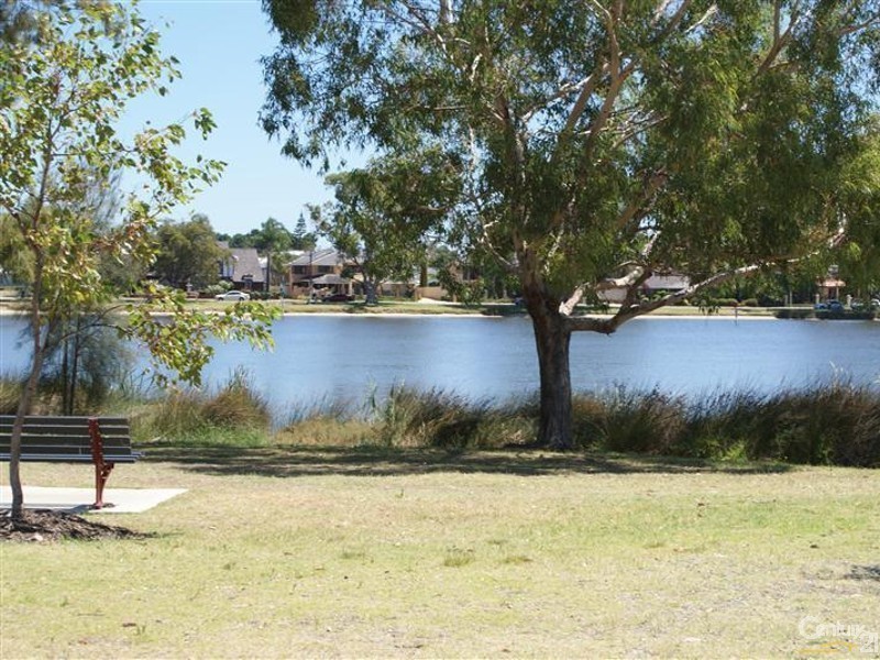 3/145 Leach Highway, Wilson WA 6107