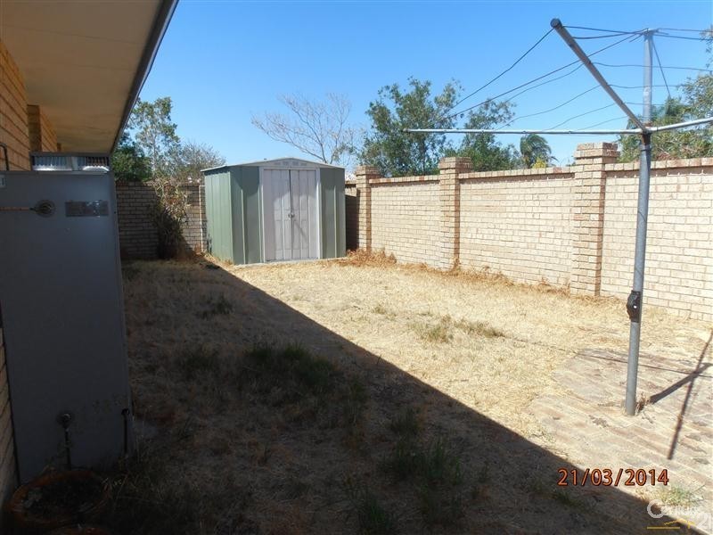 37 Woodbridge Drive, Cooloongup WA 6168