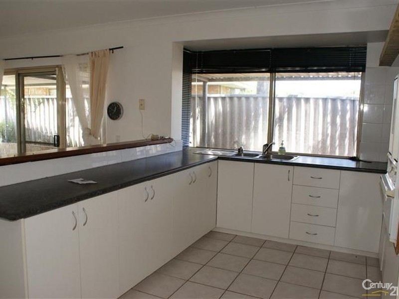 3 Beagle Place, Port Kennedy WA 6172