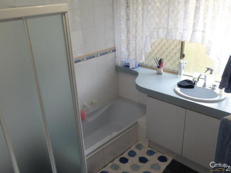 40 Tradewinds Drive, Safety Bay WA 6169