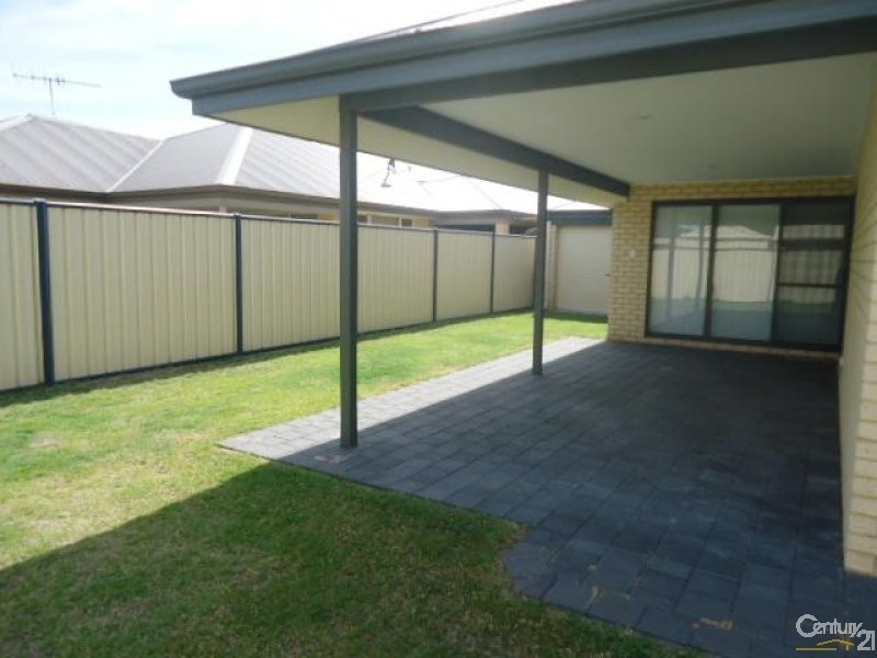 13 Cottesloe Crescent, Secret Harbour WA 6173