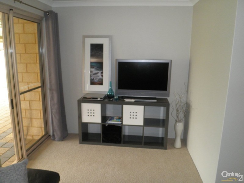 14 Uist Close, Port Kennedy WA 6172