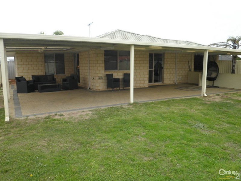 14 Uist Close, Port Kennedy WA 6172