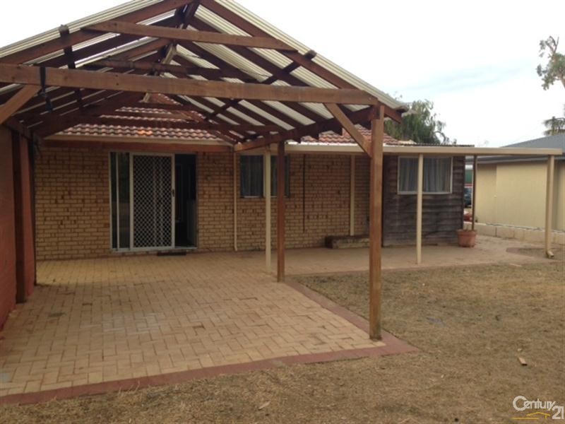29 Studzor Street, Warnbro WA 6169