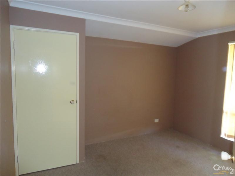 7 Kilmeny Loop, Warnbro WA 6169