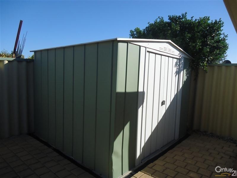 7 Kilmeny Loop, Warnbro WA 6169