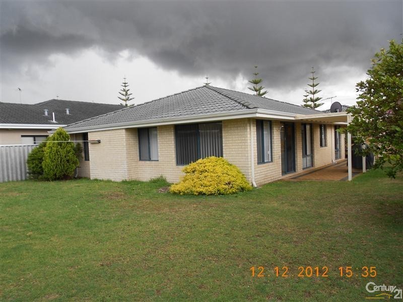 140 Grand Ocean Boulevard, Port Kennedy WA 6172