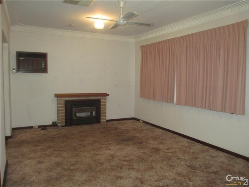 154 Parkin Steet, Rockingham WA 6168