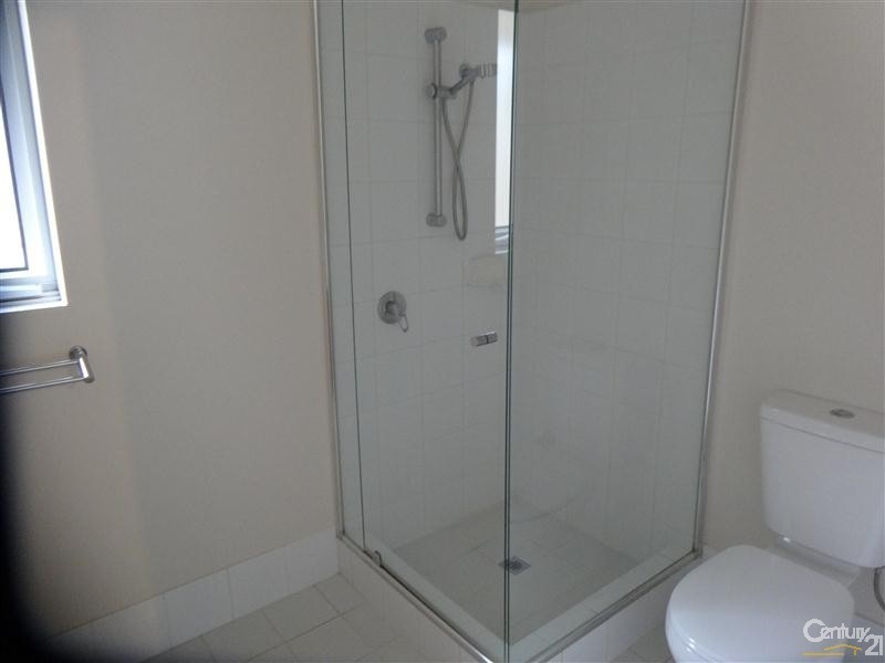 2 Cheney Loop, Secret Harbour WA 6173