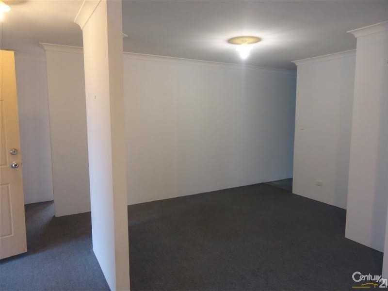 82 Chelmsford Avenue, Port Kennedy WA 6172