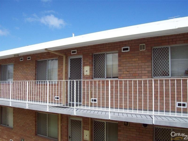 25/76 Kent Street, Rockingham WA 6168