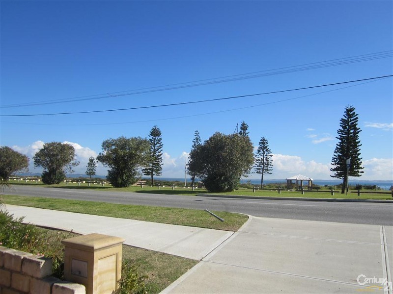 195A Rockingham Beach Road, Rockingham WA 6168
