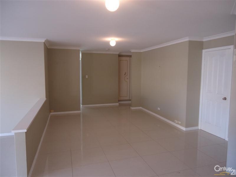 7 Mildura Place, Rockingham WA 6168