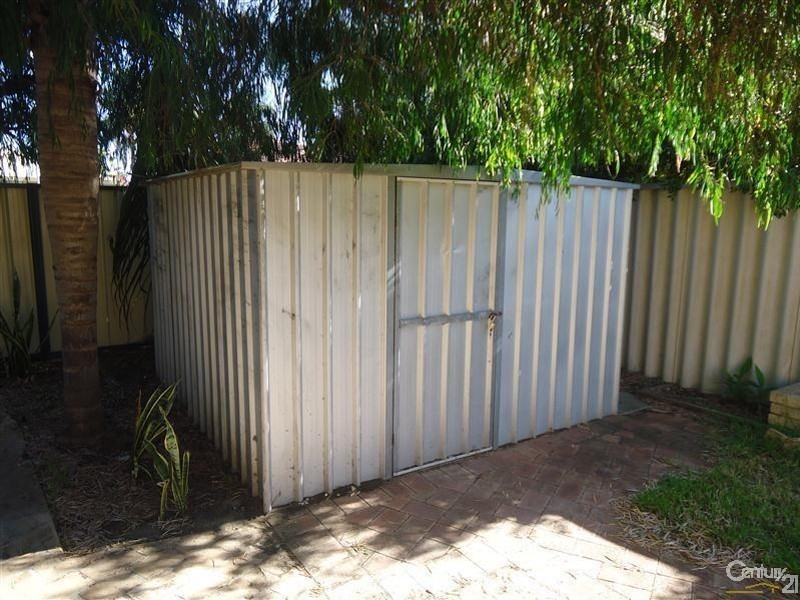 7 Mildura Place, Rockingham WA 6168