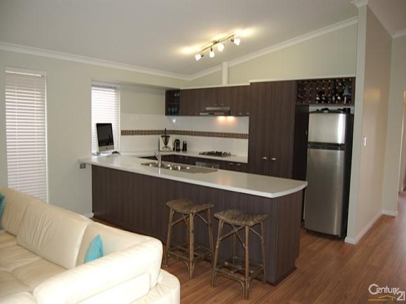 24 Salton Street, Secret Harbour WA 6173