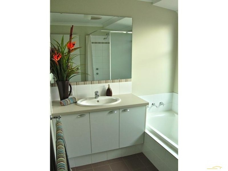 24 Salton Street, Secret Harbour WA 6173