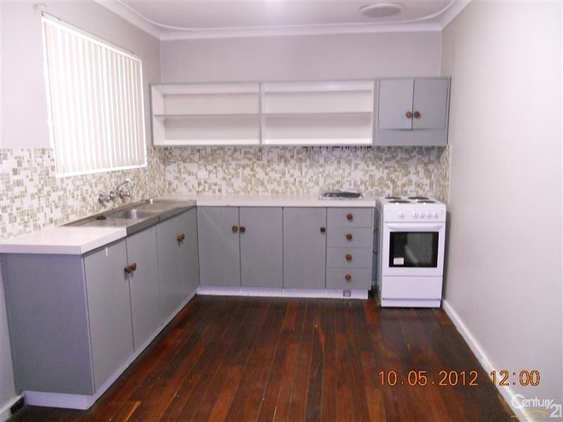 25 Biscayne Street, Safety Bay WA 6169