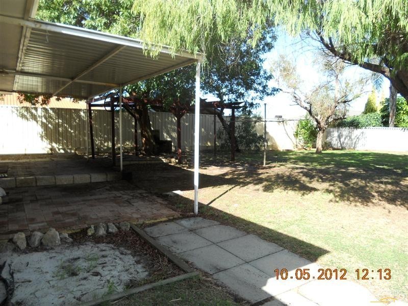 25 Biscayne Street, Safety Bay WA 6169