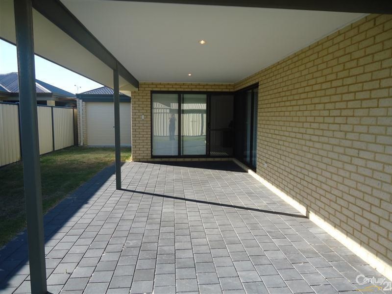 13 Cottesloe Crescent, Secret Harbour WA 6173