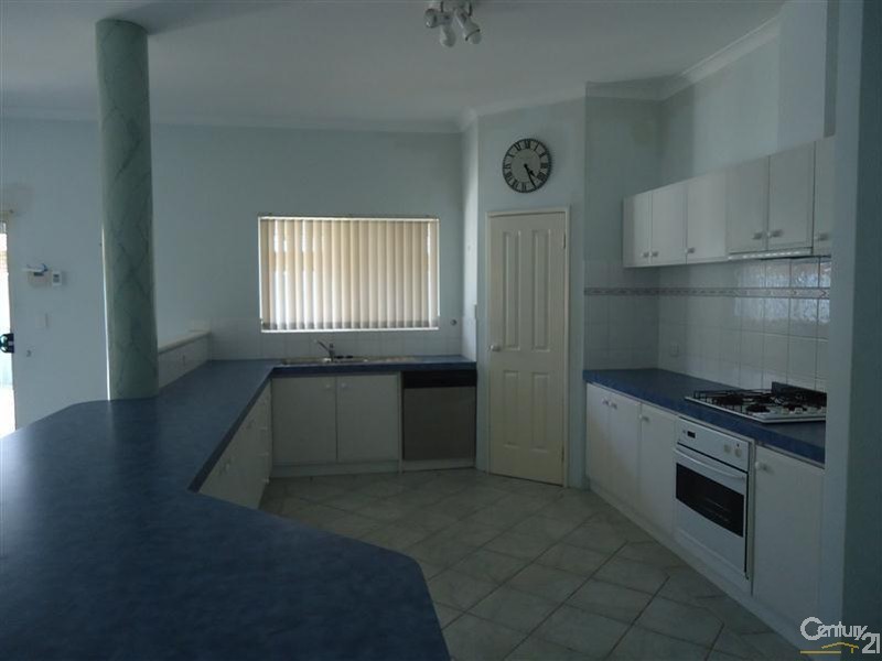 6 Vickery Street, Rockingham WA 6168