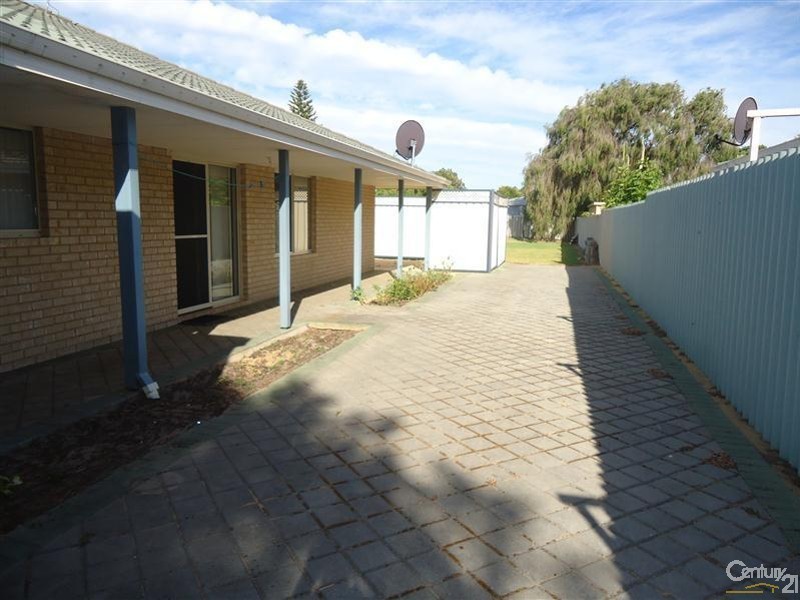6 Vickery Street, Rockingham WA 6168
