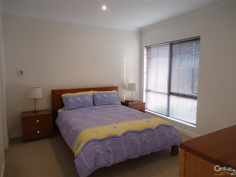 140 Foreshore Drive, Singleton WA 6175