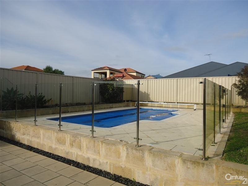 140 Foreshore Drive, Singleton WA 6175