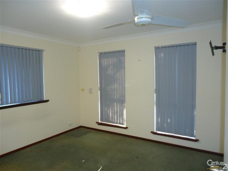 5 Tempest Place, Waikiki WA 6169