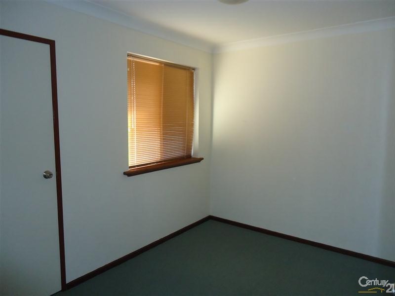 5 Tempest Place, Waikiki WA 6169