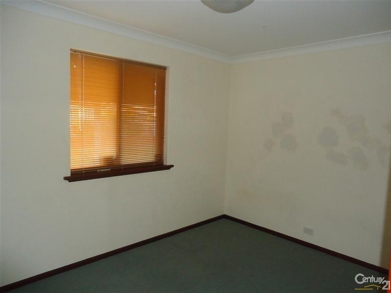 5 Tempest Place, Waikiki WA 6169