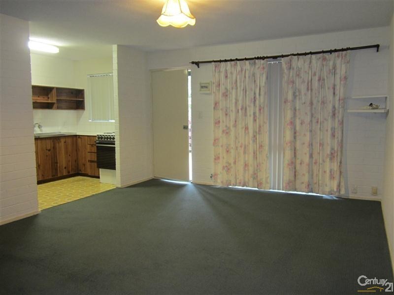 17/13 Merope Close, Rockingham WA 6168