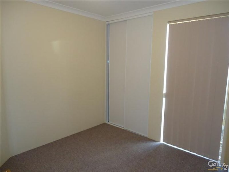 6/44 Gnangara Drive, Waikiki WA 6169