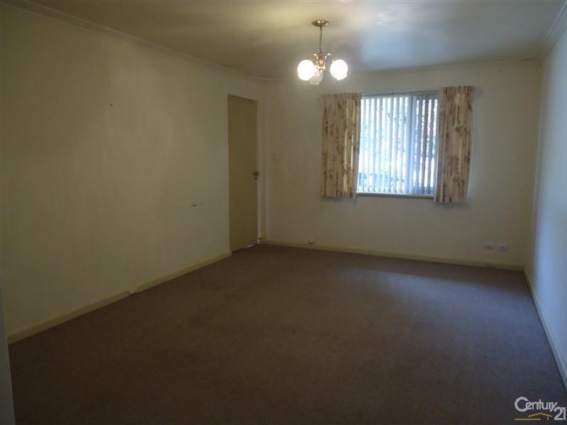 1/30-32 Griggs Way, Rockingham WA 6168