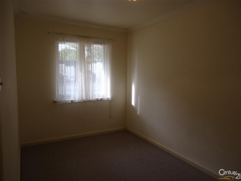 1/30-32 Griggs Way, Rockingham WA 6168